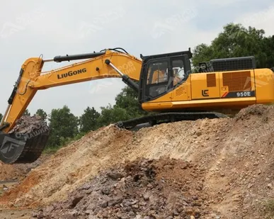 фото LiuGong CLG950E экскаватор 48 тонн