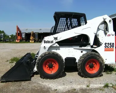 фото Погрузчик BOBCAT -S250