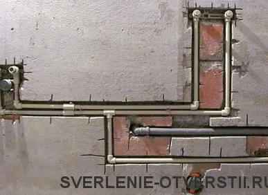 фото Штробление бетонных и кирпичных стен и перекрытий под трубы водоснабжения