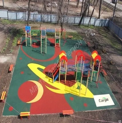 Фото №0 Монтаж спортивного покрытия на основе резиновой крошки