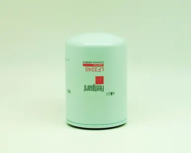 фото Масляный фильтр Fleetguard LF3345 на двигатель Cummins 4BT 3908616 3903224