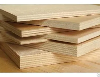 фото Фанера 10мм 1525х1525 4/4