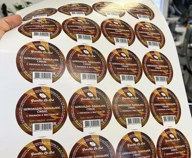 фото Печатаем Стикеры и Наклейки