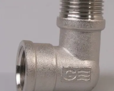 фото Угольник для труб