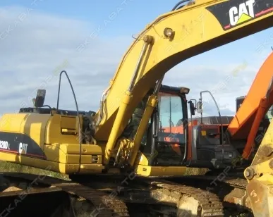 фото Аренда гусеничного экскаватора Caterpillar 320D L, Санкт-Петербург