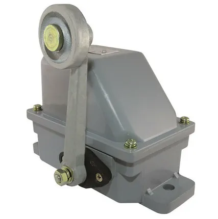 Фото №0 Концевой выключатель КУ-701 У1 с самовозвратом 10А 380В IP44 TDM