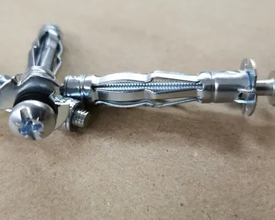 фото Дюбель для пустотелых материалов Molly 5,0х52