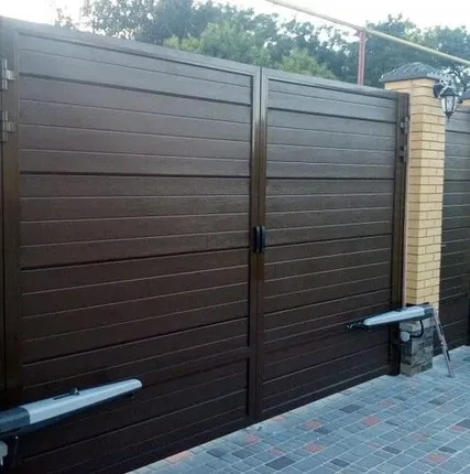 Фото №0 РАСПАШНЫЕ ВОРОТА