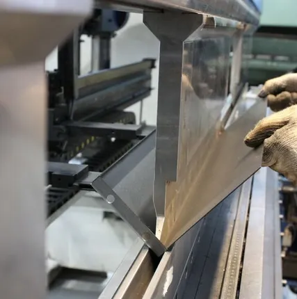 Фото №0 Гибка металла до 6 мм, длинной до 3 метров.