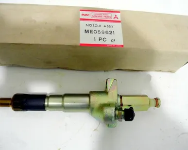 фото Форсунка в сборе Mitsubishi ME059621