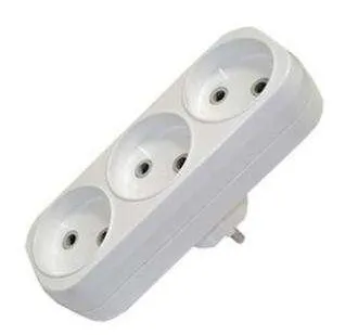 фото Разветвитель 3 гнезда без заземл. плоский 10А UNIVersal А203