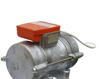 фото Вибратор площадочный ВИ-99 Е-220 с УЗО