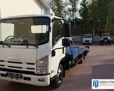 фото Isuzu 90 с ломаной платформой