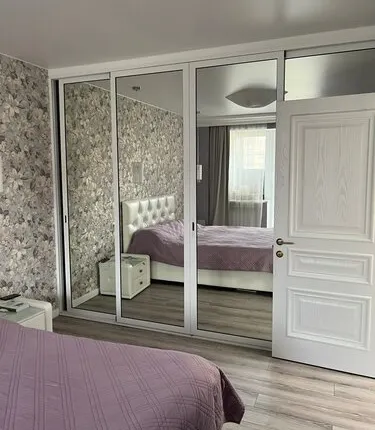 Фото №0 Алюминиевые конструкции с зеркалом