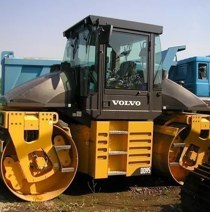 Фото №0 Аренда и услуги грунтового катка 4 т