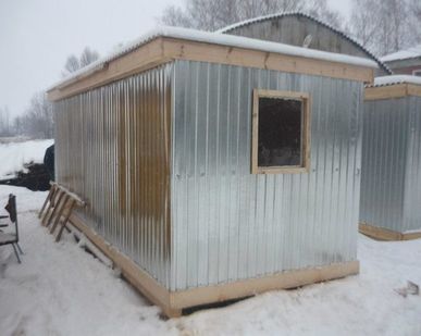 фото Дачный вагончик из профлиста