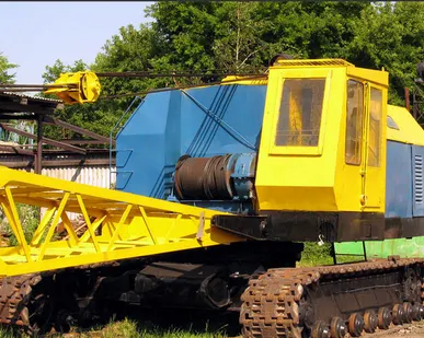 фото Аренда гусеничного крана МКГ-25БР