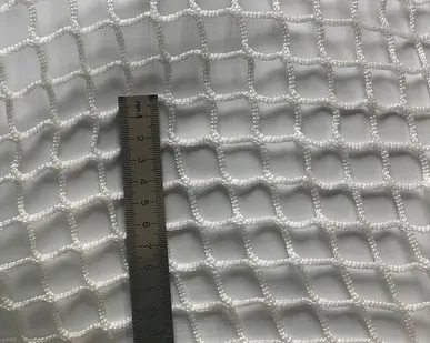 фото Сетка заградительная 20*20мм д.2,6мм Белый