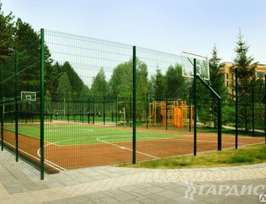 фото Ограждение спортивных площадок