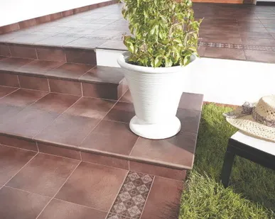 фото Клинкерные ступени и плитка "Solar Braz"