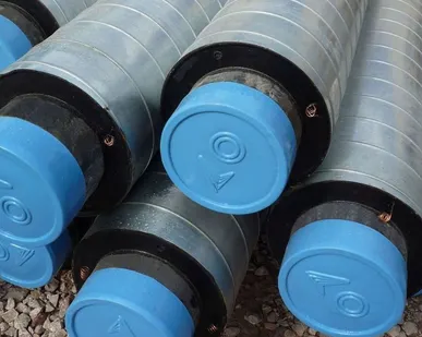 фото Труба стальная полиэтиленовая в ППУ с тепло изоляцией пенополиуретан