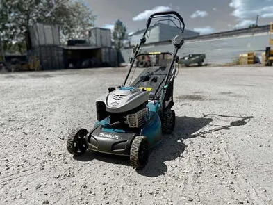 Фото №0 Аренда газонокосилки Makita