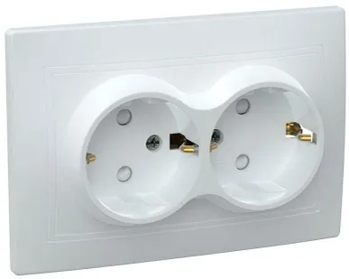 фото Розетка 2-м СП Кварта 16А РСш12-3-КБ защ. шторки с заземл. IP20 бел. ИЭК ERK21-K01-16-DM