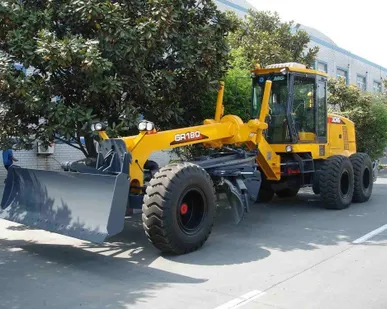 фото Аренда автогрейдера XCMG GR180 с оператором