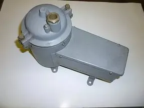 Фото №0 Фонарь кильватерный 564В