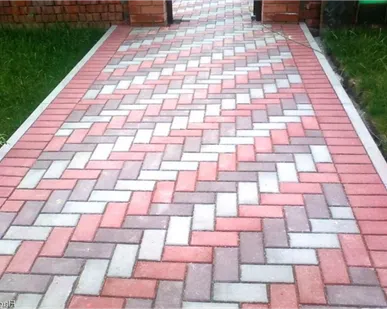 фото Укладка тротуарной плитки
