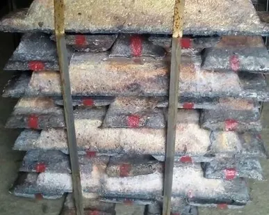 фото Бронзовая чушка БрАЖ9-3, БрОЦС5-6-5
во