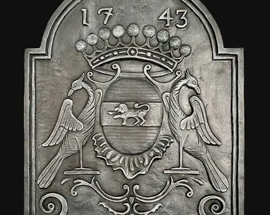 фото Чугунное панно "Орлы"