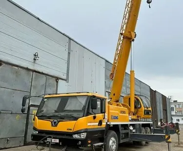 фото Аренда автокрана XCMG QY30K5