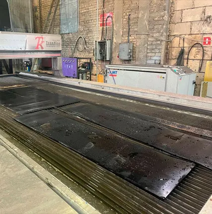 Фото №0 Гидроабразивная резка резины