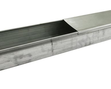 фото Лоток кабельный оцинкованный