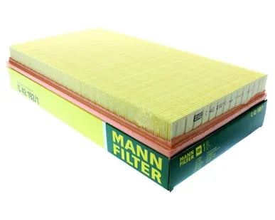 фото Панельный фильтр MANNFILTER