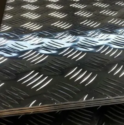 Фото №0 Лист алюминиевый рифленый 1,8х1200х3000 мм квинтет