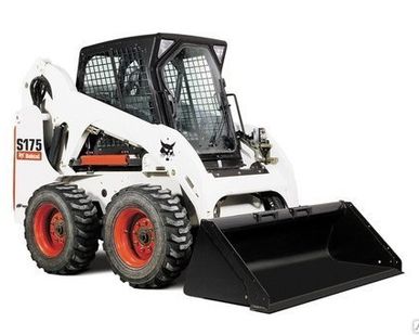 фото Аренда мини-погрузчика BobCat S175