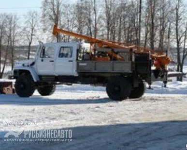 фото Бурильно-крановая машина БКМ-318-01 (5мест. кабина) шасси ГАЗ-33081(гидр.пр
