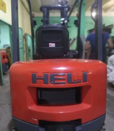 Фото №0 Автопогрузчик бензиновый HELI CPQD25.SS