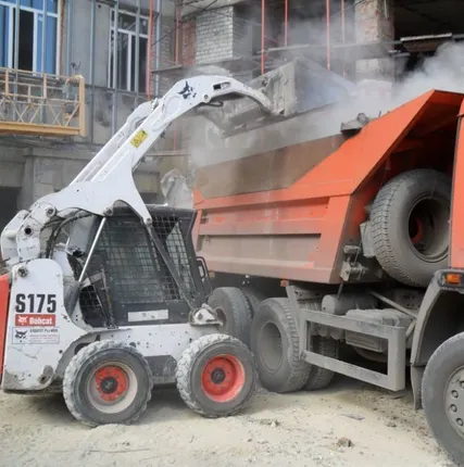 Фото №0 Аренда бобкэт