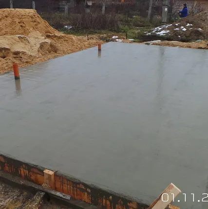 Фото №0 Плитный фундамент под дом