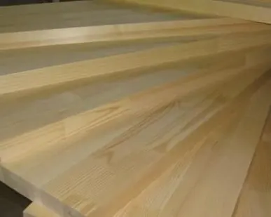 фото Ступень Лиственница 40*300*900 мм