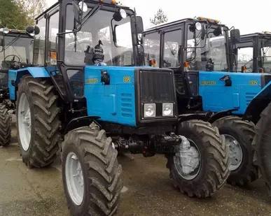 фото Трактор Беларус-892