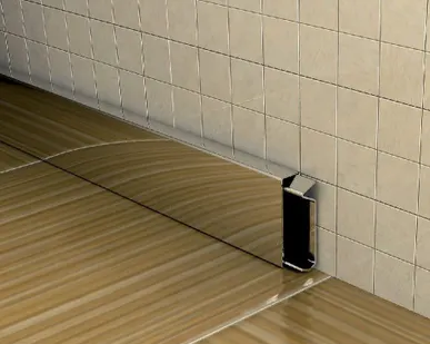 фото Плинтус с защелкивающим крепежом PC40 EM 270