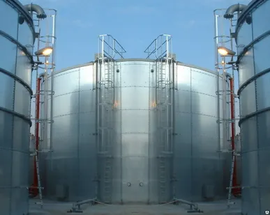 фото Резервуар для нефти