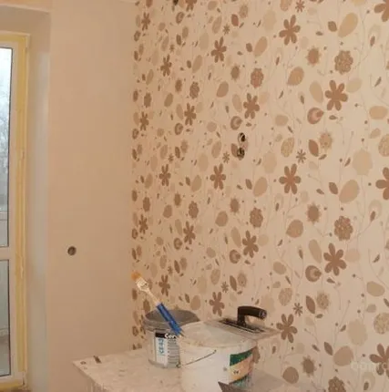 Фото №0 Поклейка обоев