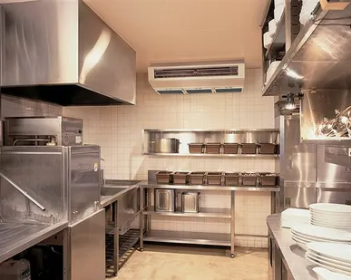 фото Монтаж потолочных сплит-систем (кондиционеров) 18-24