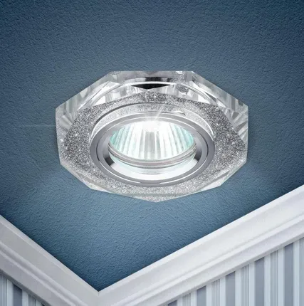 Фото №0 Светильник DK5 CH/SL 1х50Вт GU5.3 IP20 MR16 12В/220В d100мм точечный; декор стекло "многогранник" зеркальн./хром. ЭРА C0045759