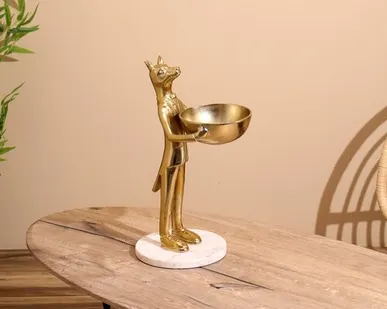 фото Конфетница «Волк угощает», алюминий, 20×25×42 см